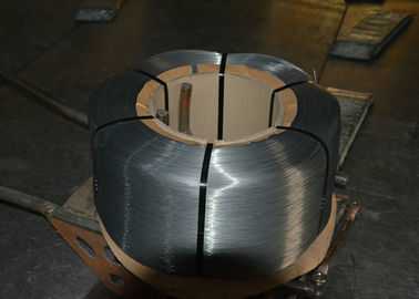 Porcellana SWRH 77A 82A C1077 - filo di acciaio ad alto tenore di carbonio C1085, cavo ad alta resistenza di forza fornitore