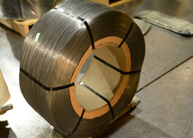 Porcellana Bobina trafilata a freddo brevettata del filo di acciaio per molle del carbonio Z2 con la bobina di carta fornitore